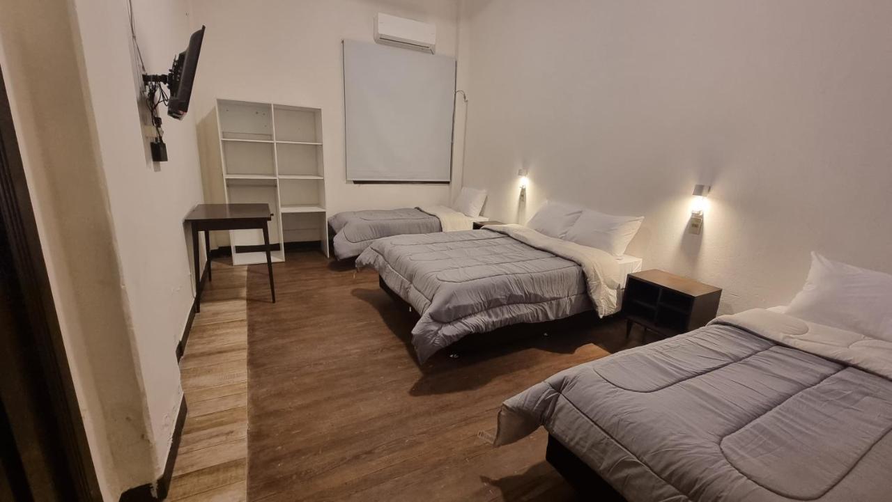 Nuevo Hotel Aramaya Монтевидео Экстерьер фото